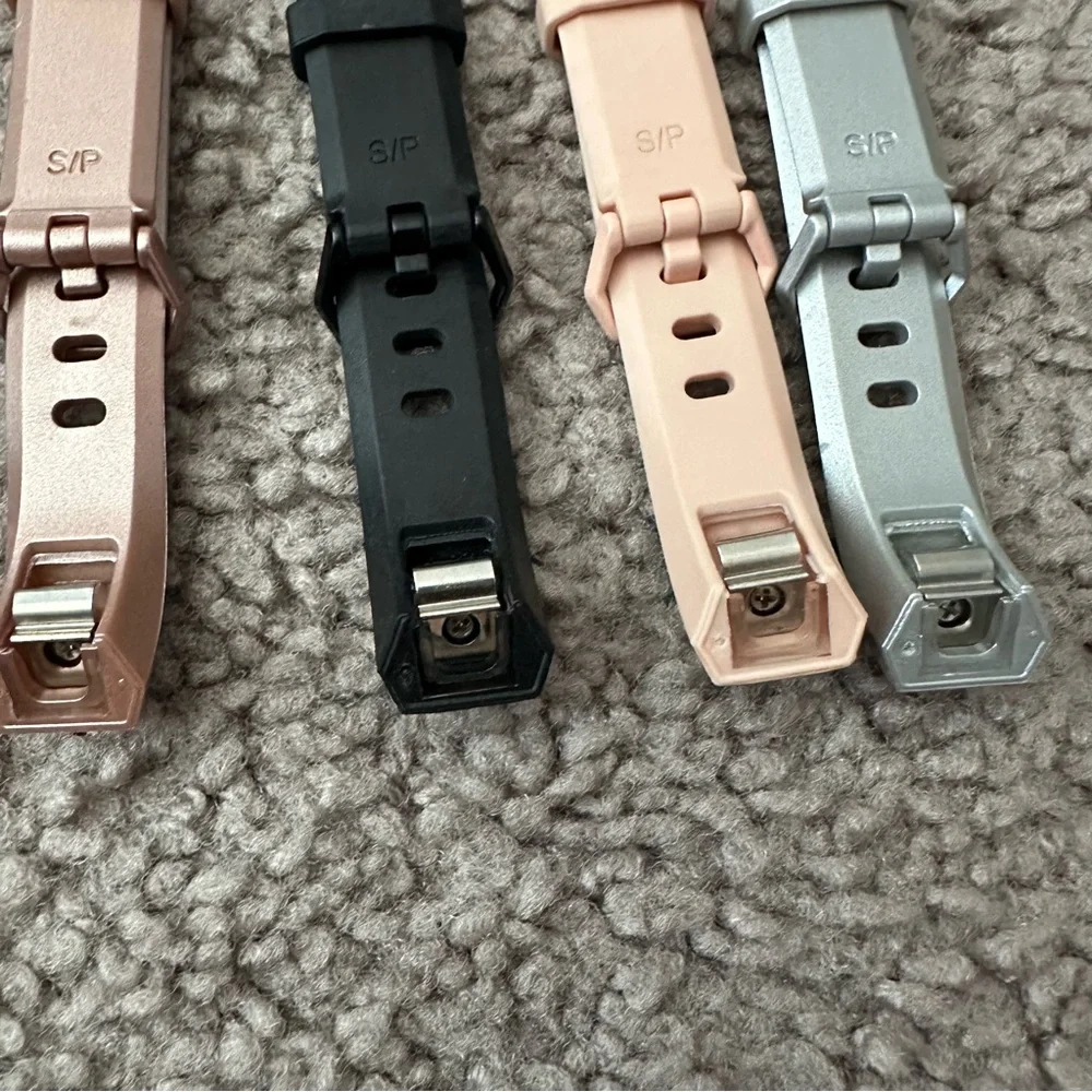 Interchangeable Silicone Rubber Fitbit Alta HR Band Strap Pack (Set of 7)